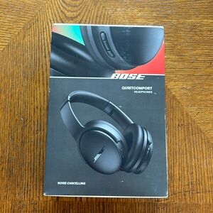 Bose Quietcomfort Noise Cancelling Over the Ear Headphones